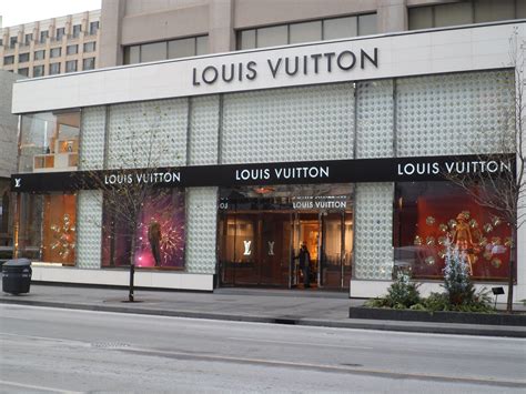 fashion outlet louis vuitton|louis vuitton outlet online store.